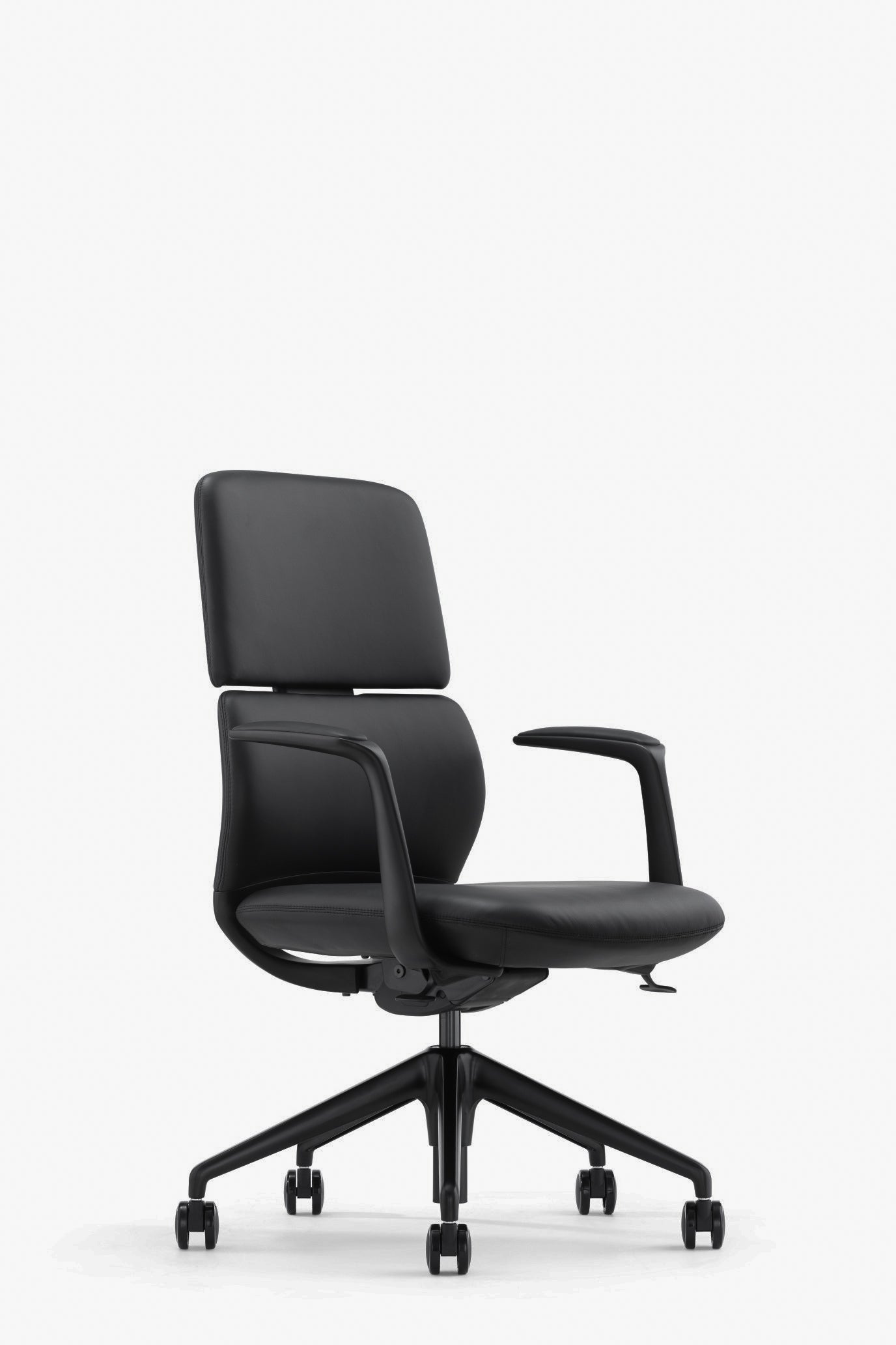 Core Manager Chair – Medium Back