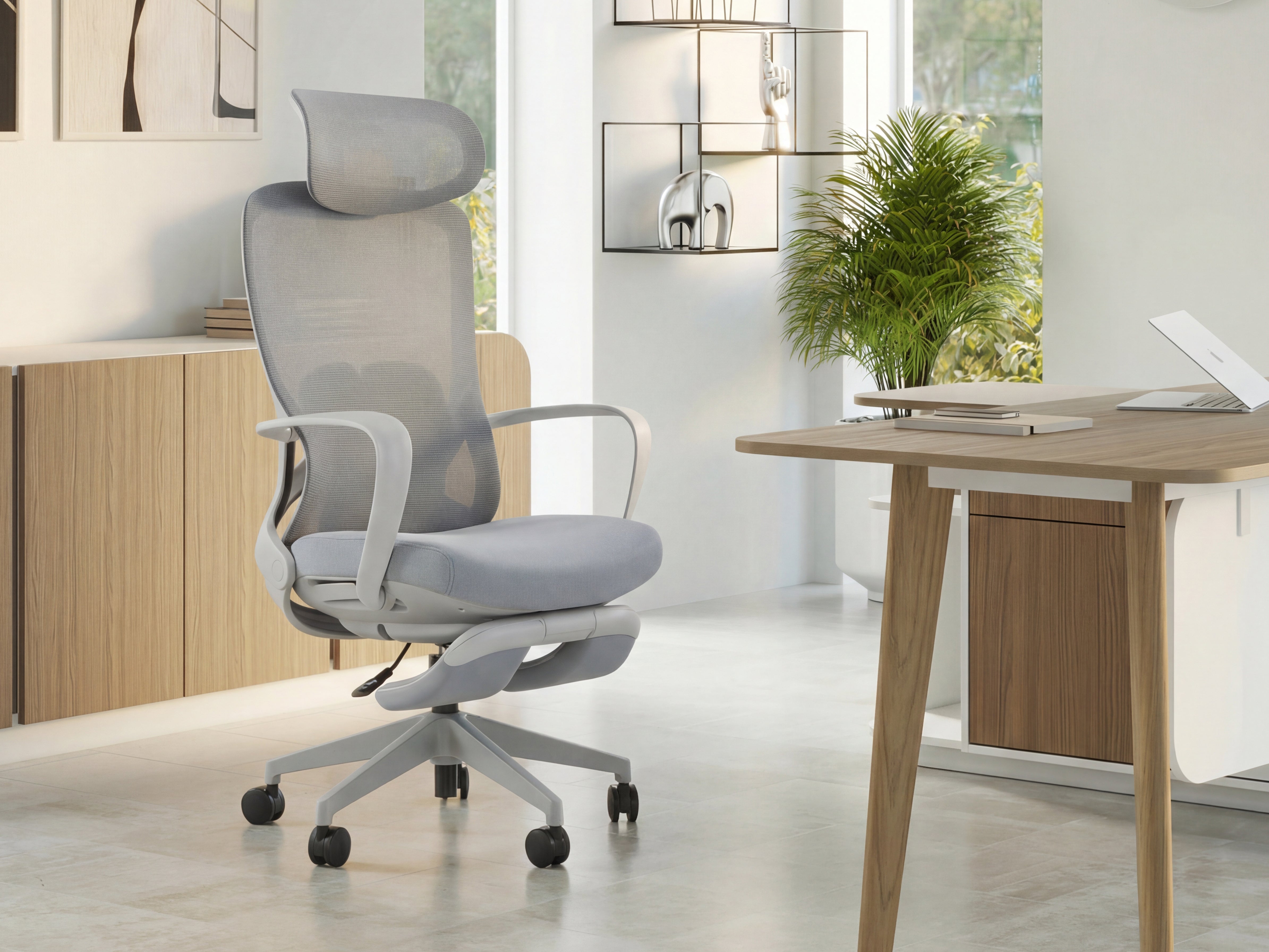 Pinnacle Executive Chair