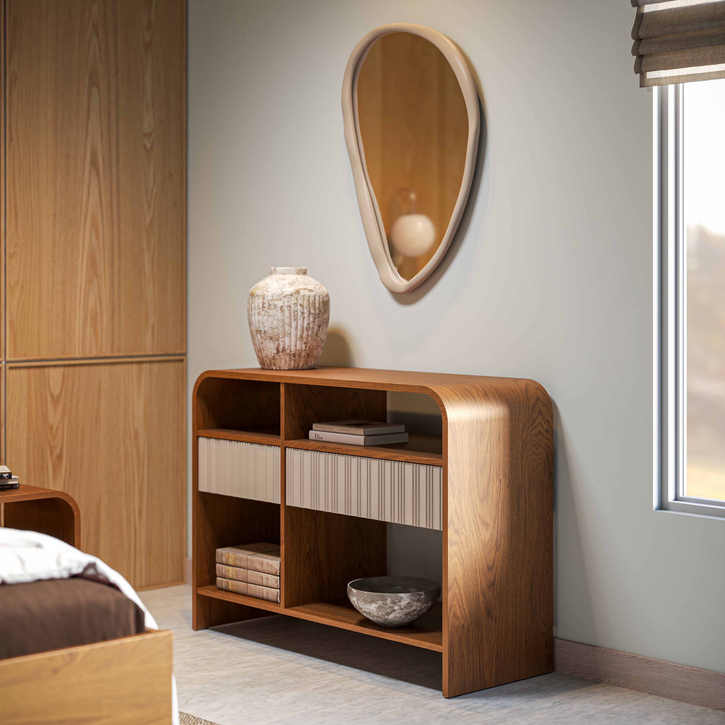 Romano Dresser