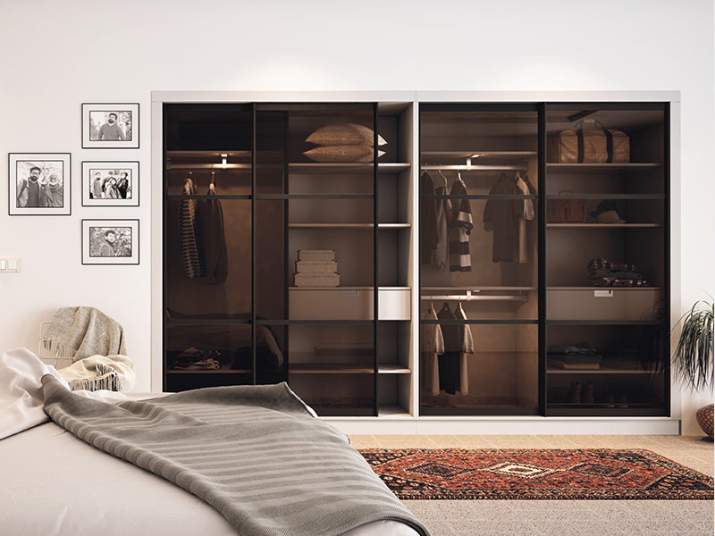Dia wardrobe with tinted grey glass