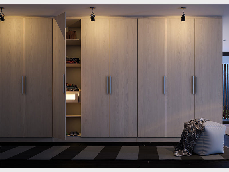 Frey wardrobe